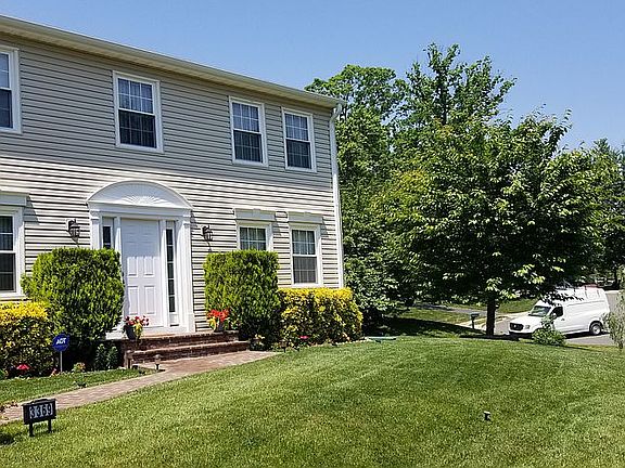 2nd image of 3369 Flint Hill Pl