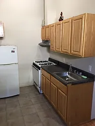 Rented by Alexiou Realty