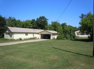 W14604 Green Acres Rd, Hixton, WI 54635