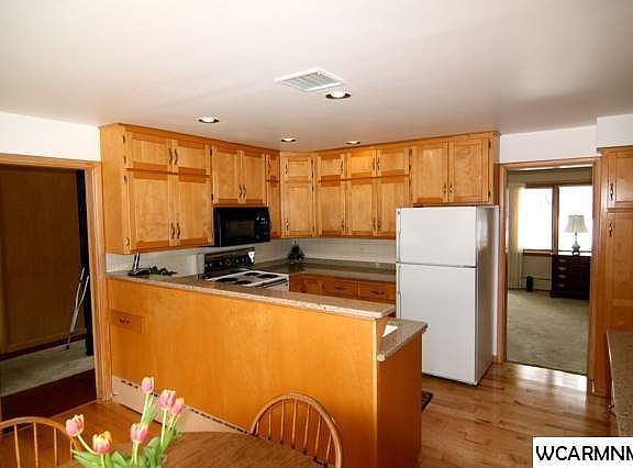 5th image of 506 S 4th St