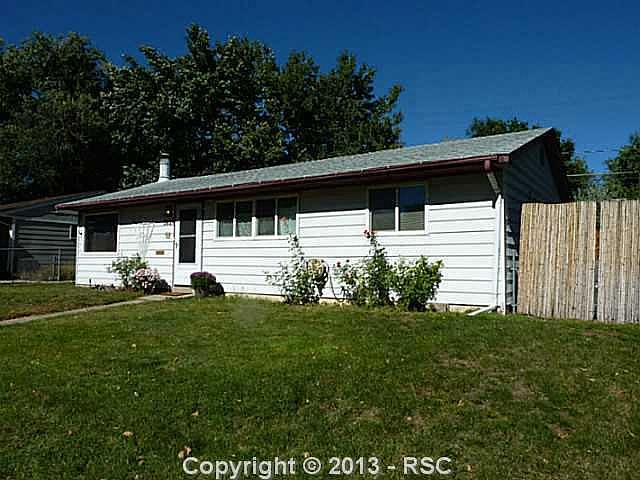 1st image of 2629 Lark Dr