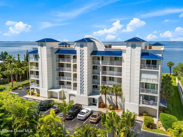 210 24th St APT 201, Cocoa Beach, FL 32931