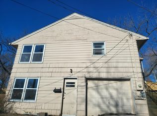 1418 W Waldo Ave, Independence, MO 64050
