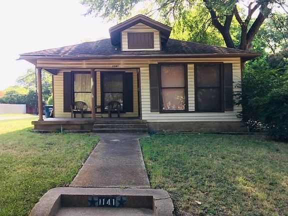 2nd image of 1141 S Oak Cliff Blvd