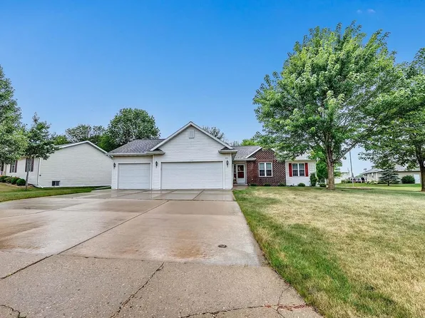 224 W Haven Ct, Luxemburg, WI 54217