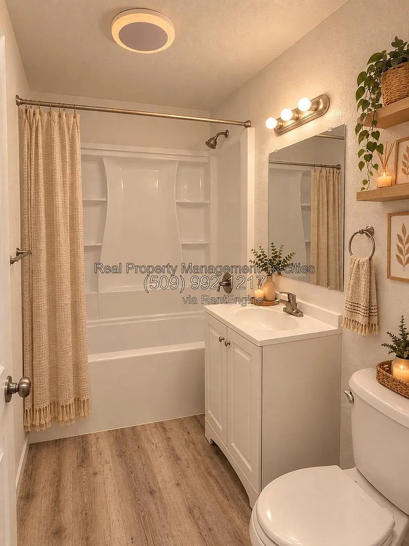 4 bed, 2.0 bath, 1650 sqft, $2,495 — Photo 4