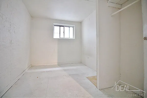 Rented by Ideal Properties Group | media 3