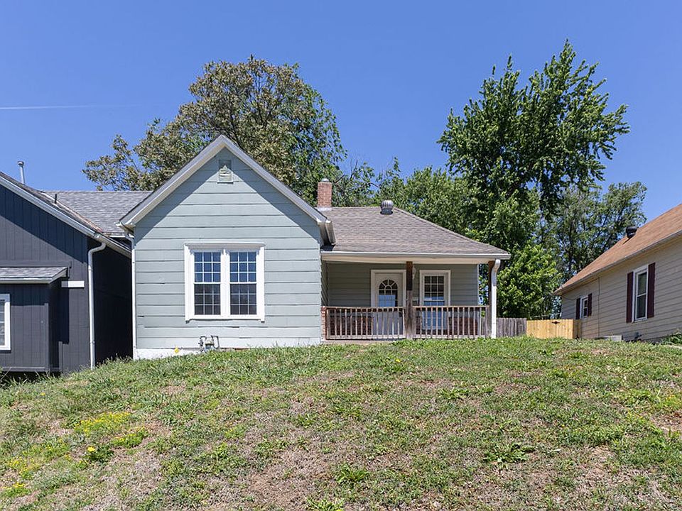 1st image of 3305 Doniphan Ave