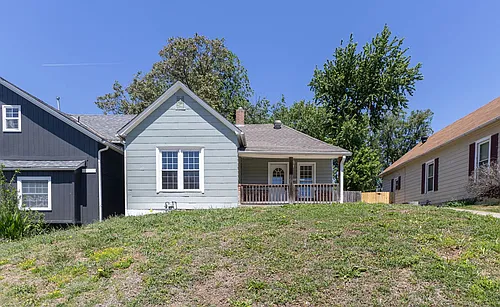 3305 Doniphan Ave Photo 1