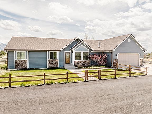 2nd image of 358 Bluecrest Dr