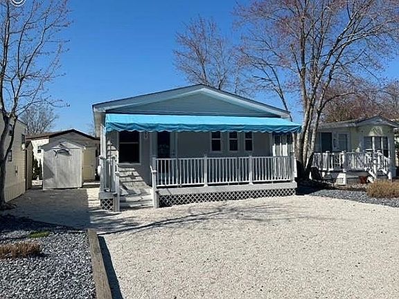 2nd image of 199 Egret Ln Suite 199