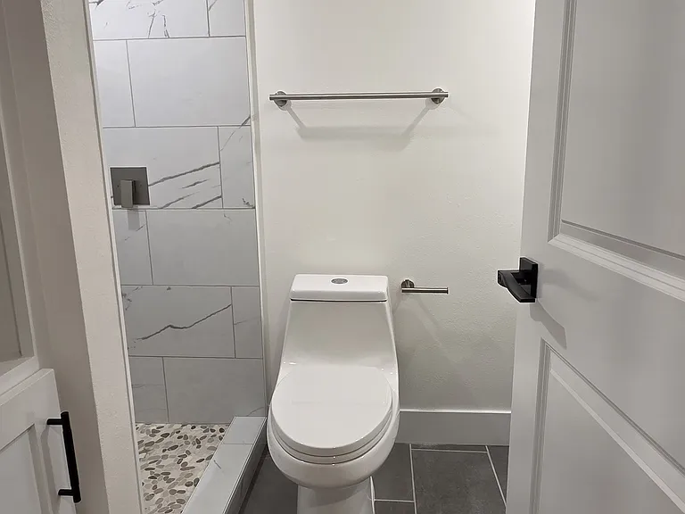 778 La Tierra St #H103 — Photo 11