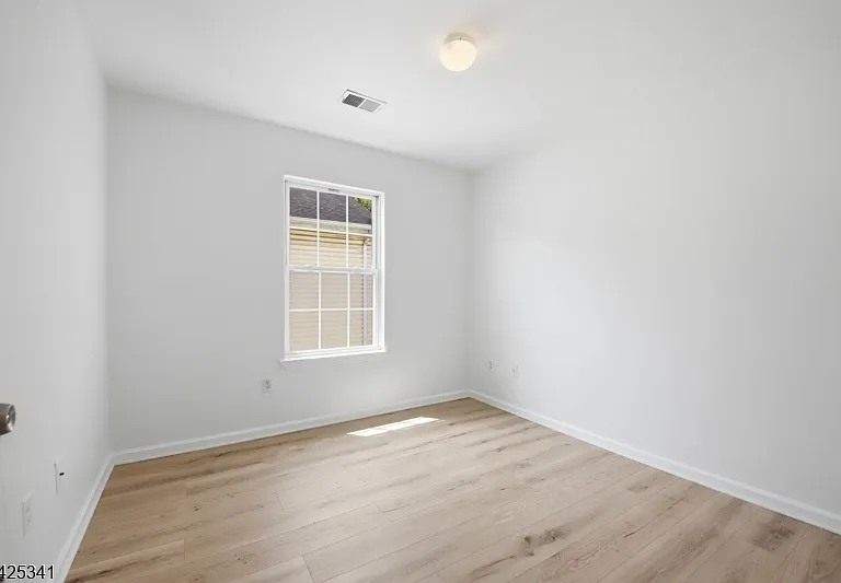 20 Wakeman Ave — Photo 19