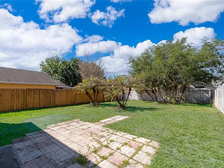 1313 Timberbend Cir — Photo 26