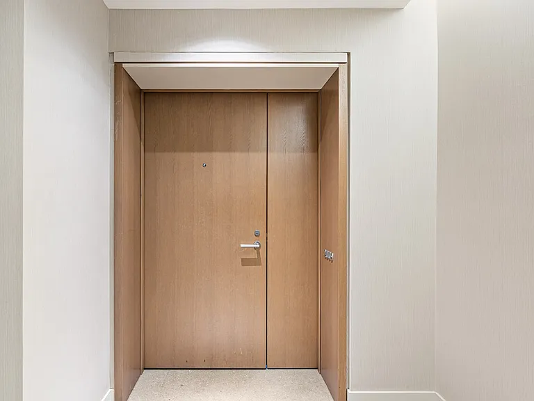 1111 Alberni St #2009 — Photo 14