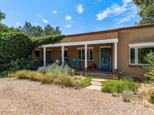 2350 Santa Barbara Dr, Santa Fe, NM 87505