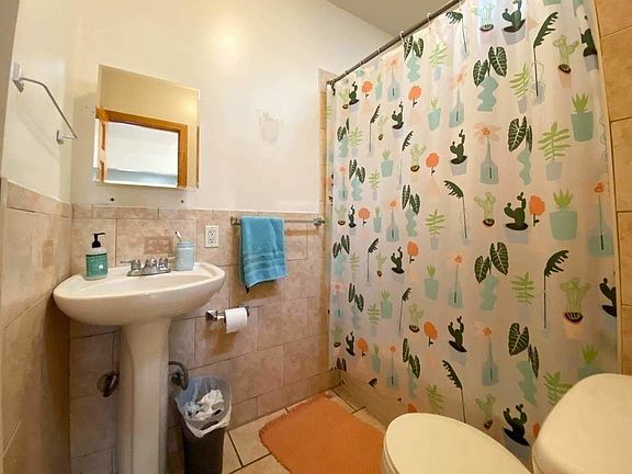 5th image of 846 Saint Johns Pl #2