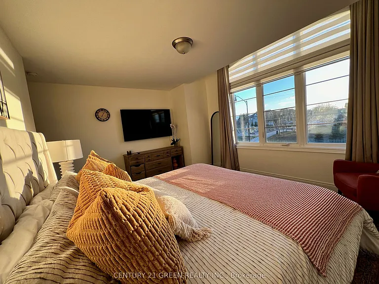 37 Prairie Creek Cres — Photo 8