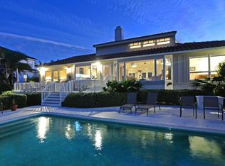 695 Key Royale Dr, Holmes Beach, FL 34217