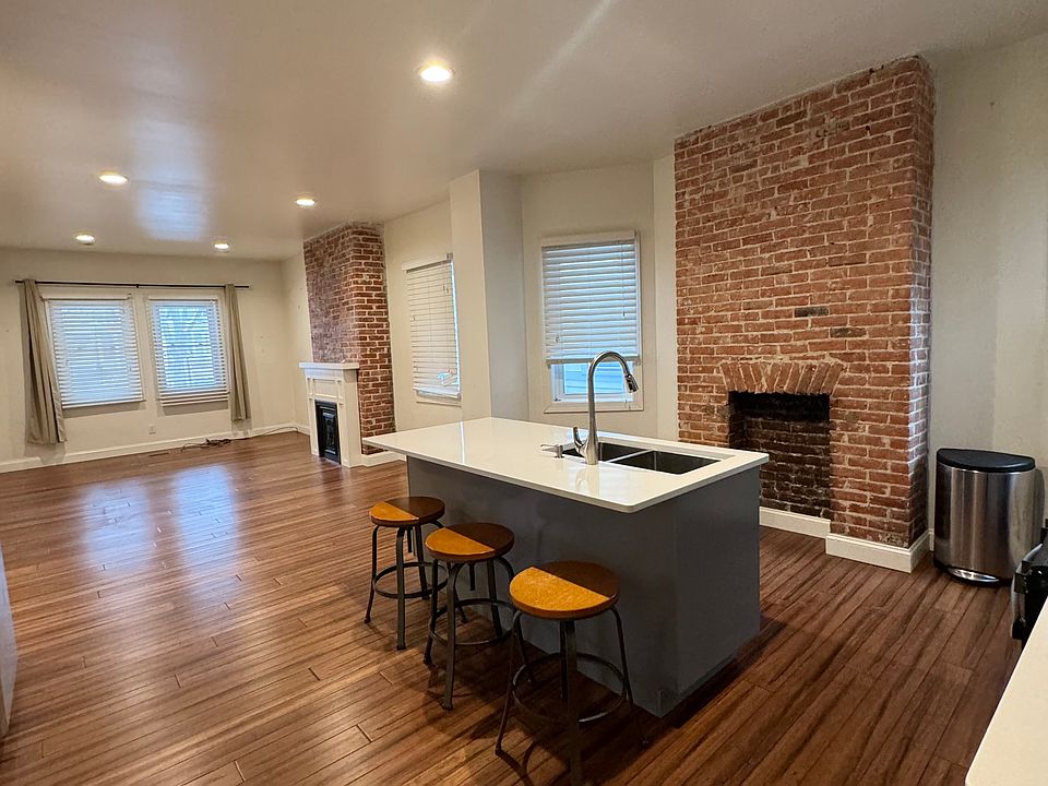1st image of 70 Richmond Ave