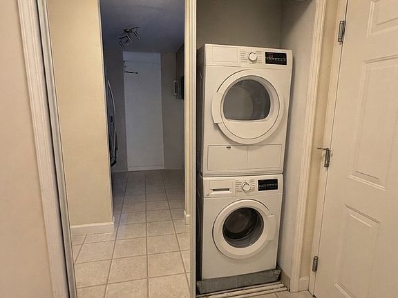 4th image of 500 N Wilke Rd APT 206