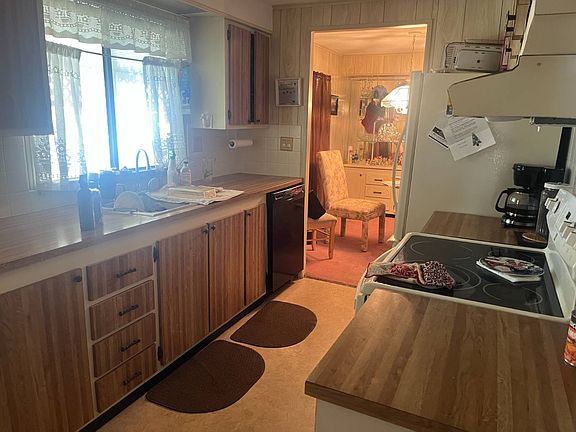 3rd image of 2291 NW 47th Cir