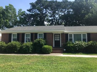 2026 Boeing Ave, Charleston, SC 29407