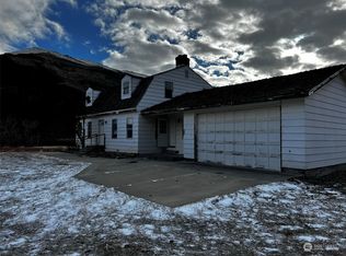 12 Trails End Rd, Palisades, WA 98845