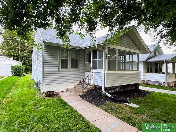2nd image of 909 S 55th St
