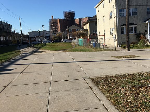 5th image of 305 Beach 68th St Far Rockaway