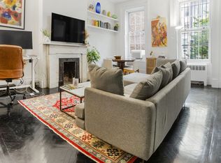 349 W 22nd St #2, New York, NY 10011