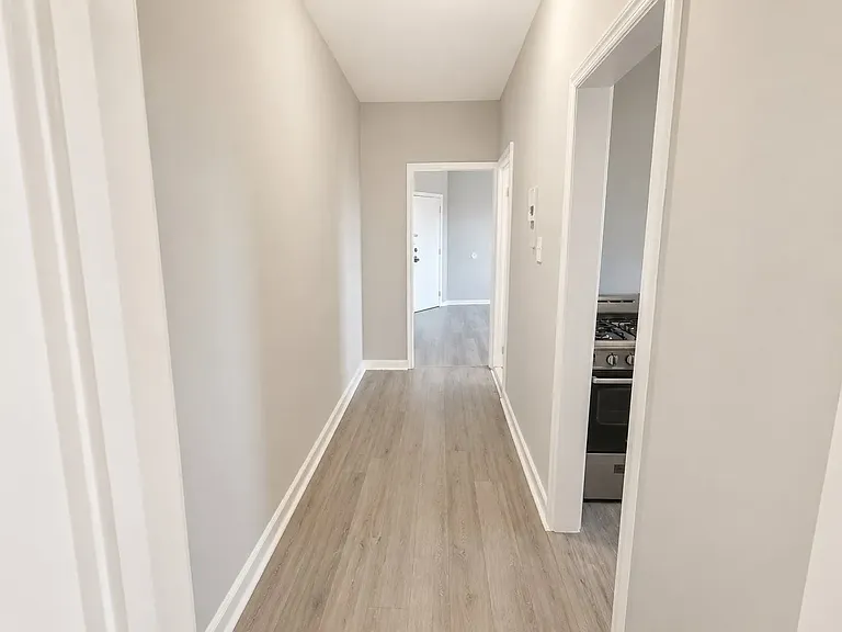 230 Littleton Ave #11 — Photo 5