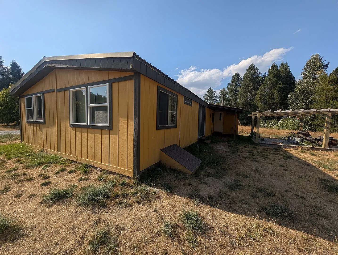 3 Bed 2 Bath Home — Photo 3