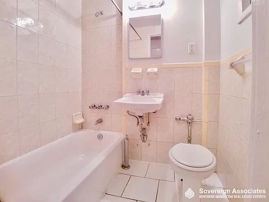 Rented by Sovereign Associates | media 4