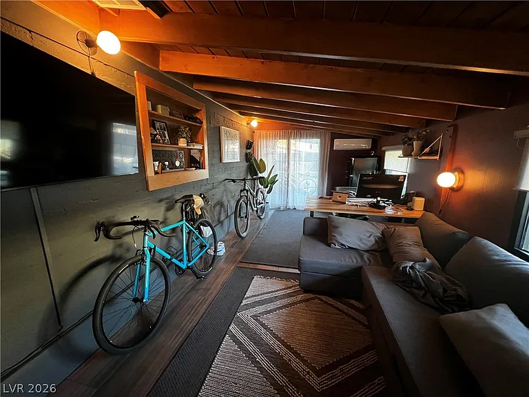2105 Bonnie Brae Ave — Photo 15