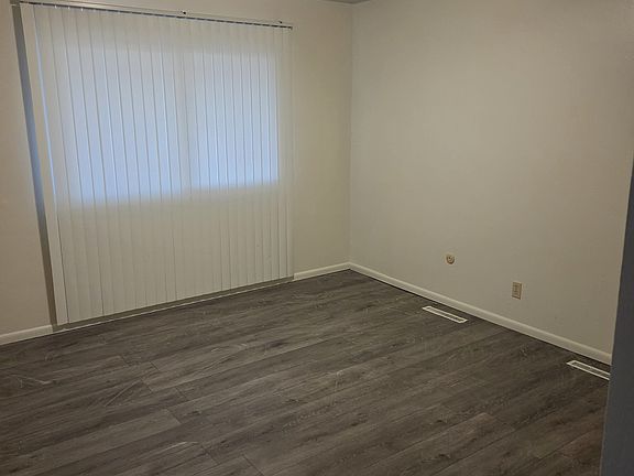 4th image of 2424 Pattison Ave APT B