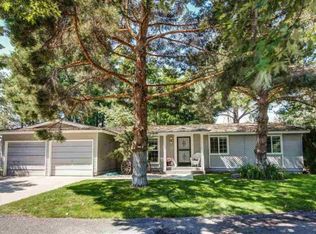 125 Cedar Ln, Reno, NV 89521