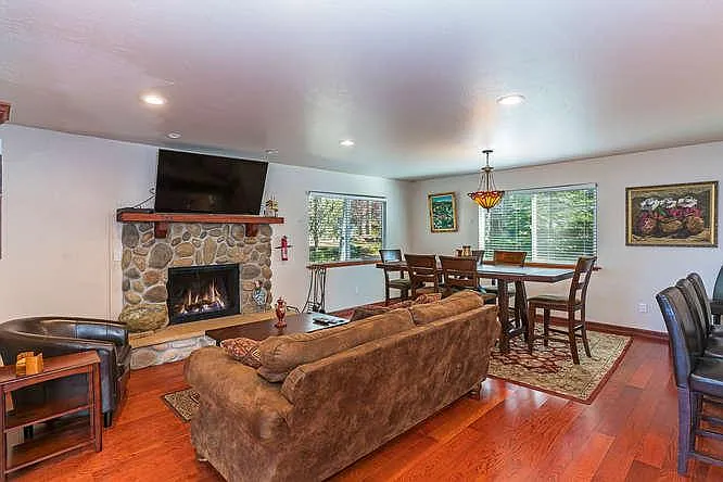 395 Sherwood Dr — Photo 8