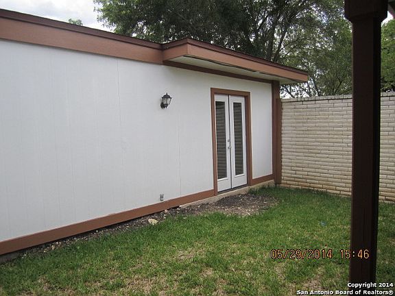 4th image of 2130 Petersburg Dr.