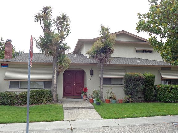 2nd image of 438 Northlake Dr APT 1