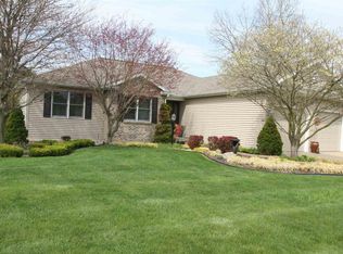 23071 Montrose Cir, Elkhart, IN 46514