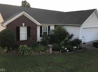 962 Sugar Oak Ln, Lawrenceville, GA 30043