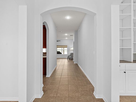 3rd image of 700 Hidden Forest Dr