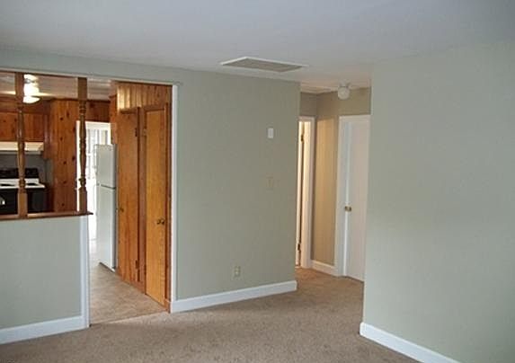 4th image of 7342 Briardale Dr