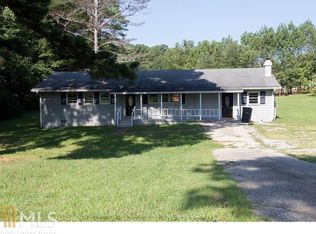 1756 Fairview Cir, Powder Springs, GA 30106