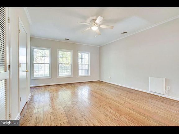 5th image of 504 E Bellefonte Ave