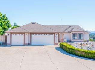 1542 Brinn Dr, Redding, CA 96001