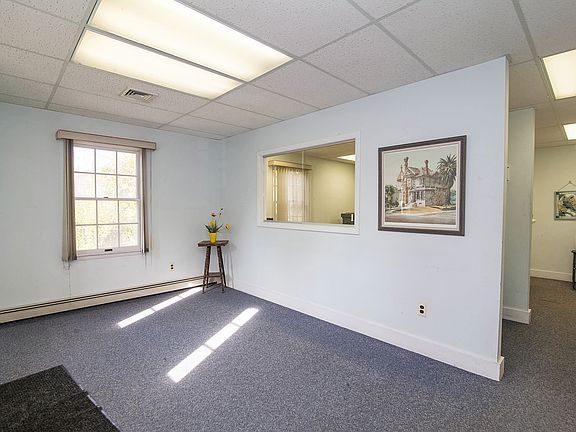 4th image of 157 High St
