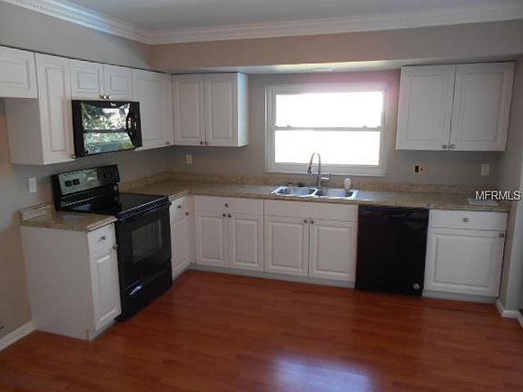 4th image of 7304 Sunshine Cir