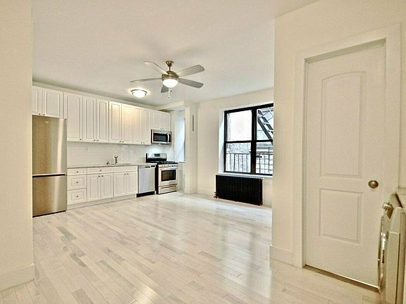 3rd image of 66 Saint Nicholas Pl APT A47
